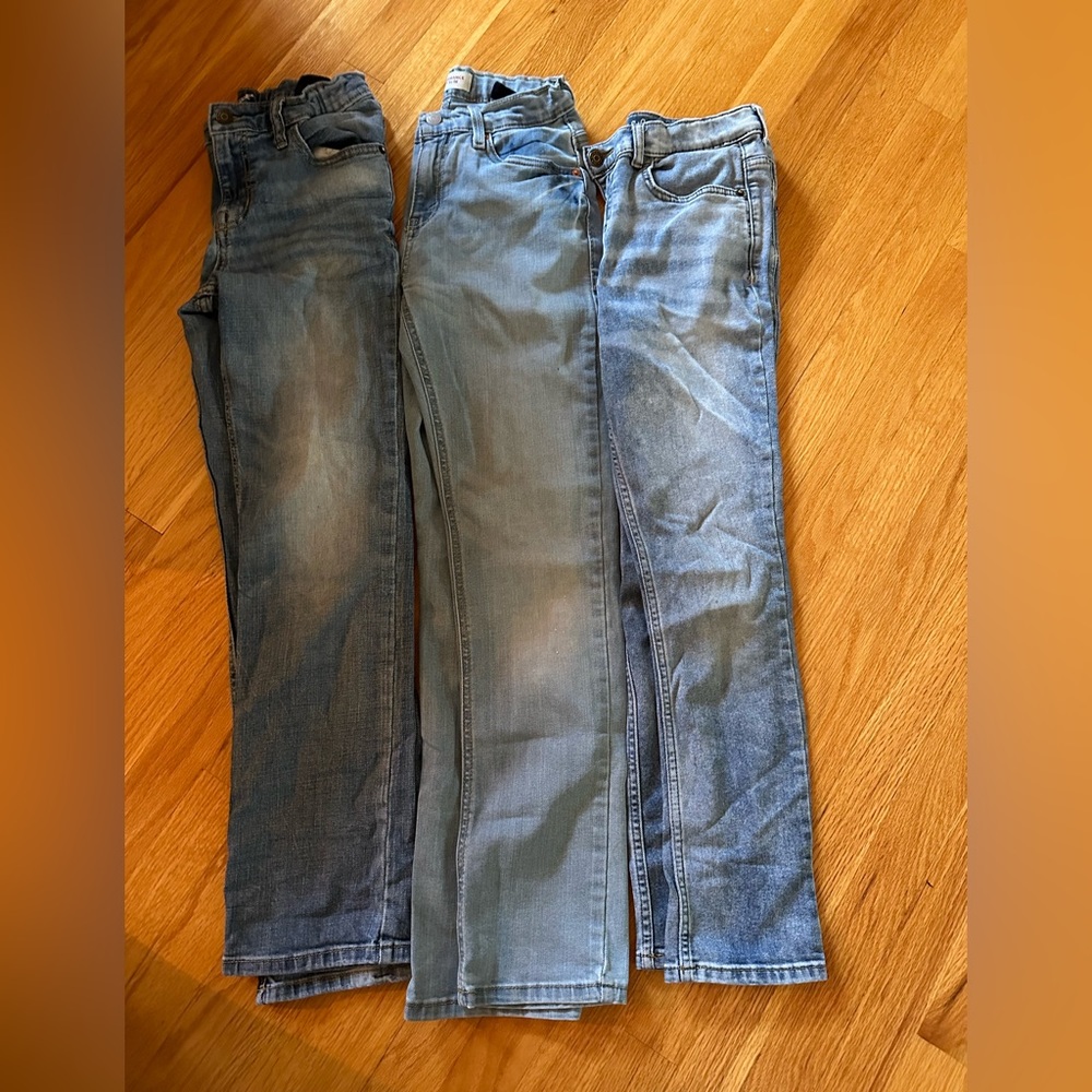 Lots of boys pants-9 pairs